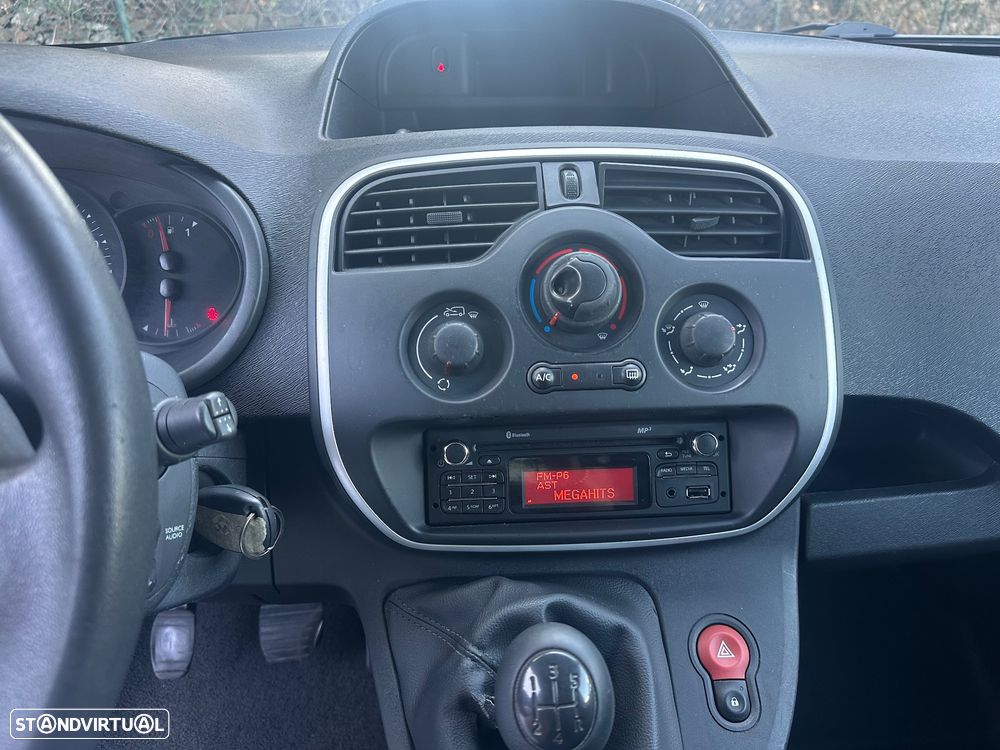 Renault Kangoo Compact Nacional - 5