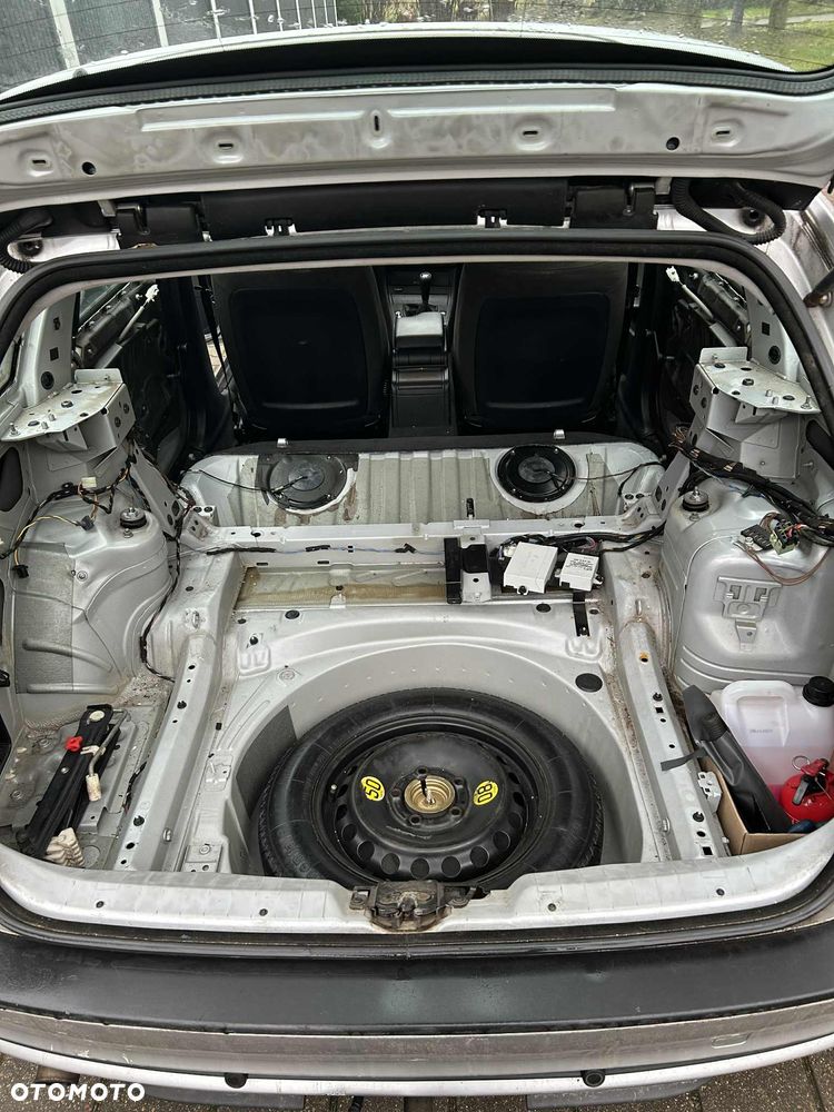 BMW Seria 3 318i - 10