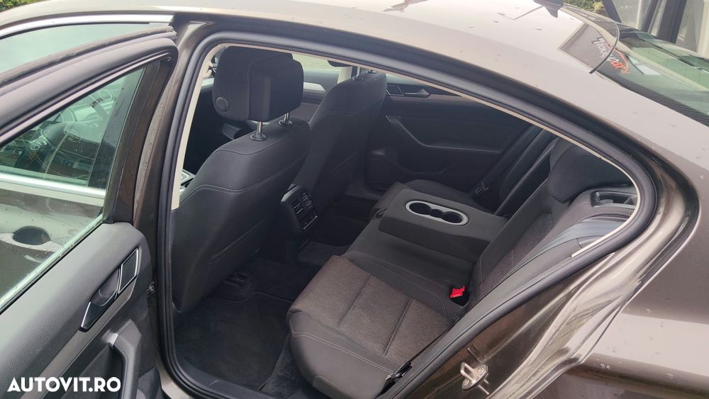 Volkswagen Passat 1.4 TSI ACT Comfortline - 5