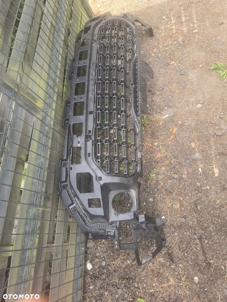 Renault Dacia duster III grill kratka zderzaka przód 620265023r - 2