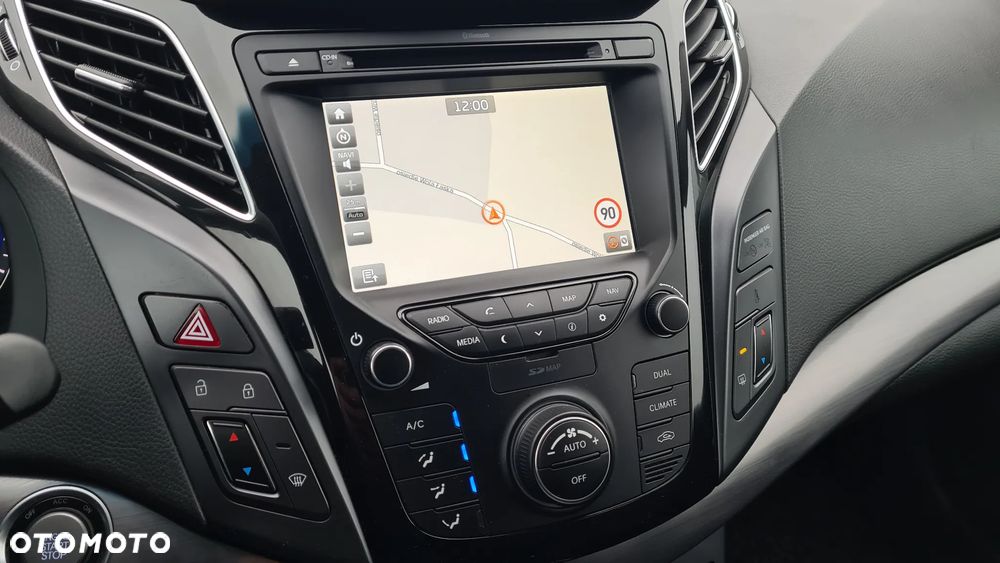 Hyundai i40 Kombi 1.7 CRDi DCT Premium - 5