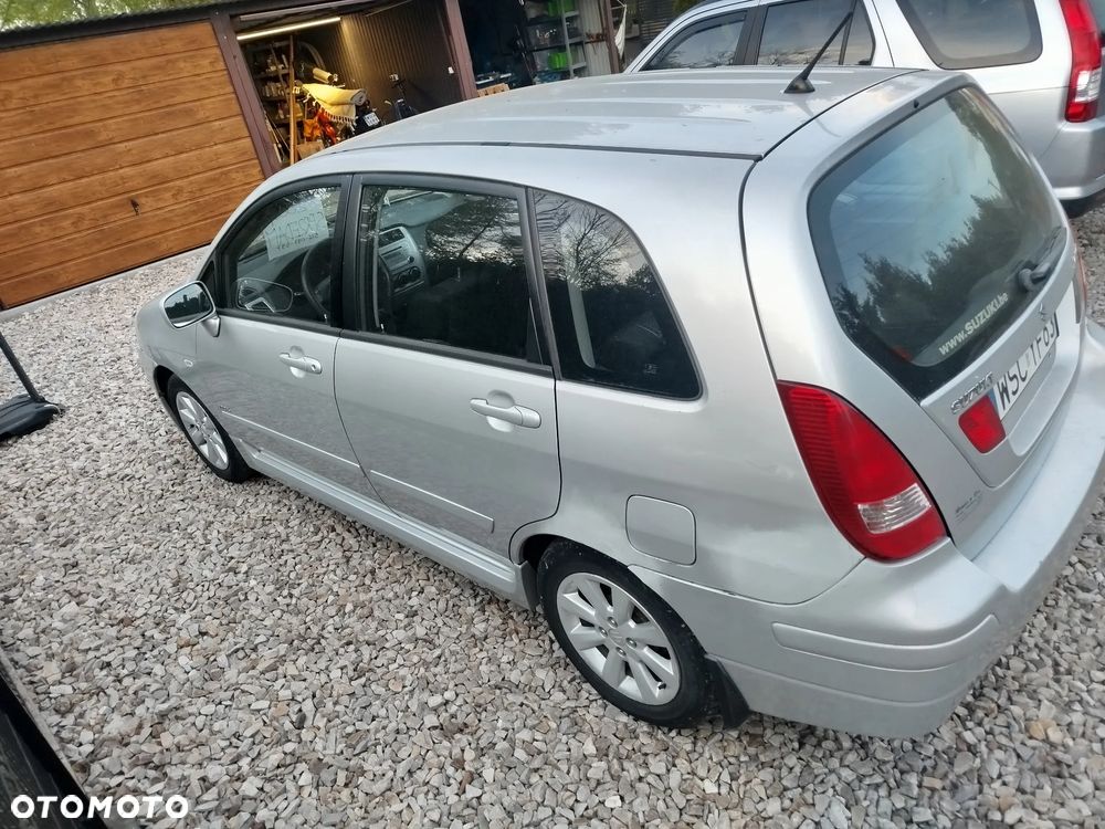 Suzuki Liana 1.4 DDiS Comfort - 4