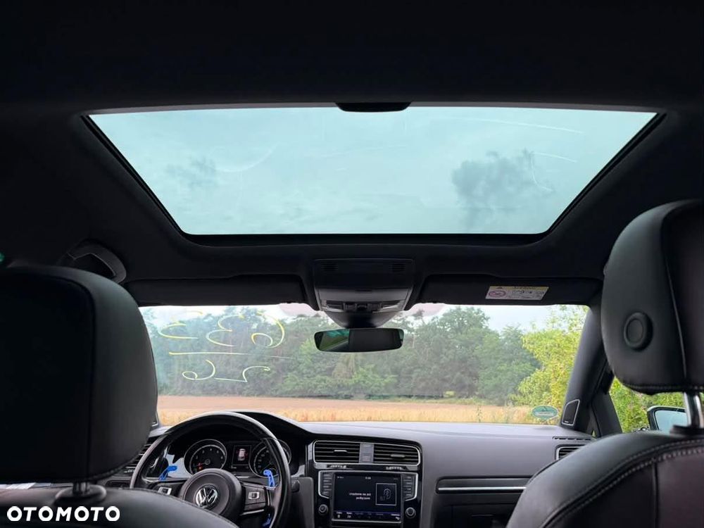 Volkswagen Golf R 4Motion BlueMotion Technology DSG - 36