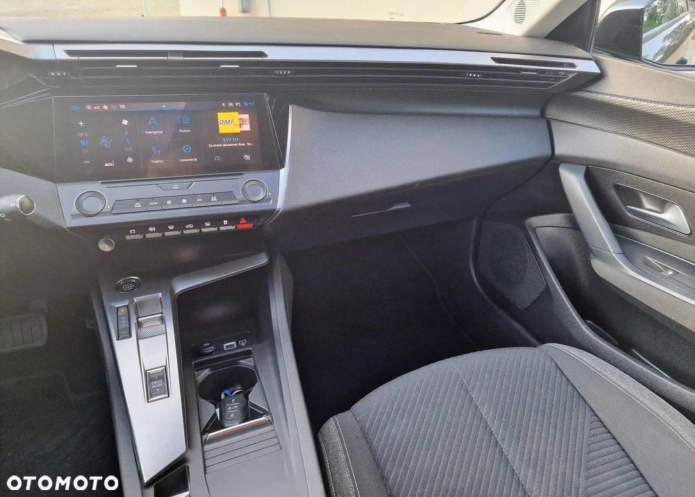 Peugeot 308 1.5 BlueHDi Allure S&S EAT8 - 11