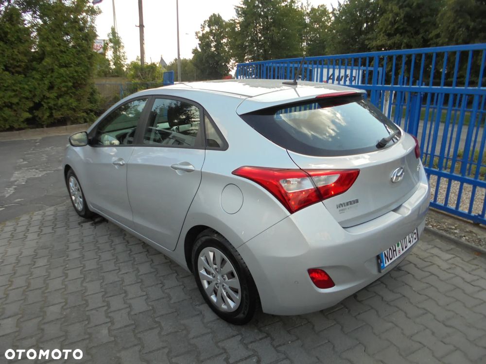 Hyundai i30 1.4 Comfort - 3
