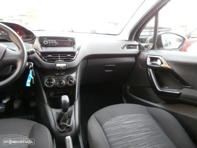 Peugeot 208 1.0 VTi Active - 12