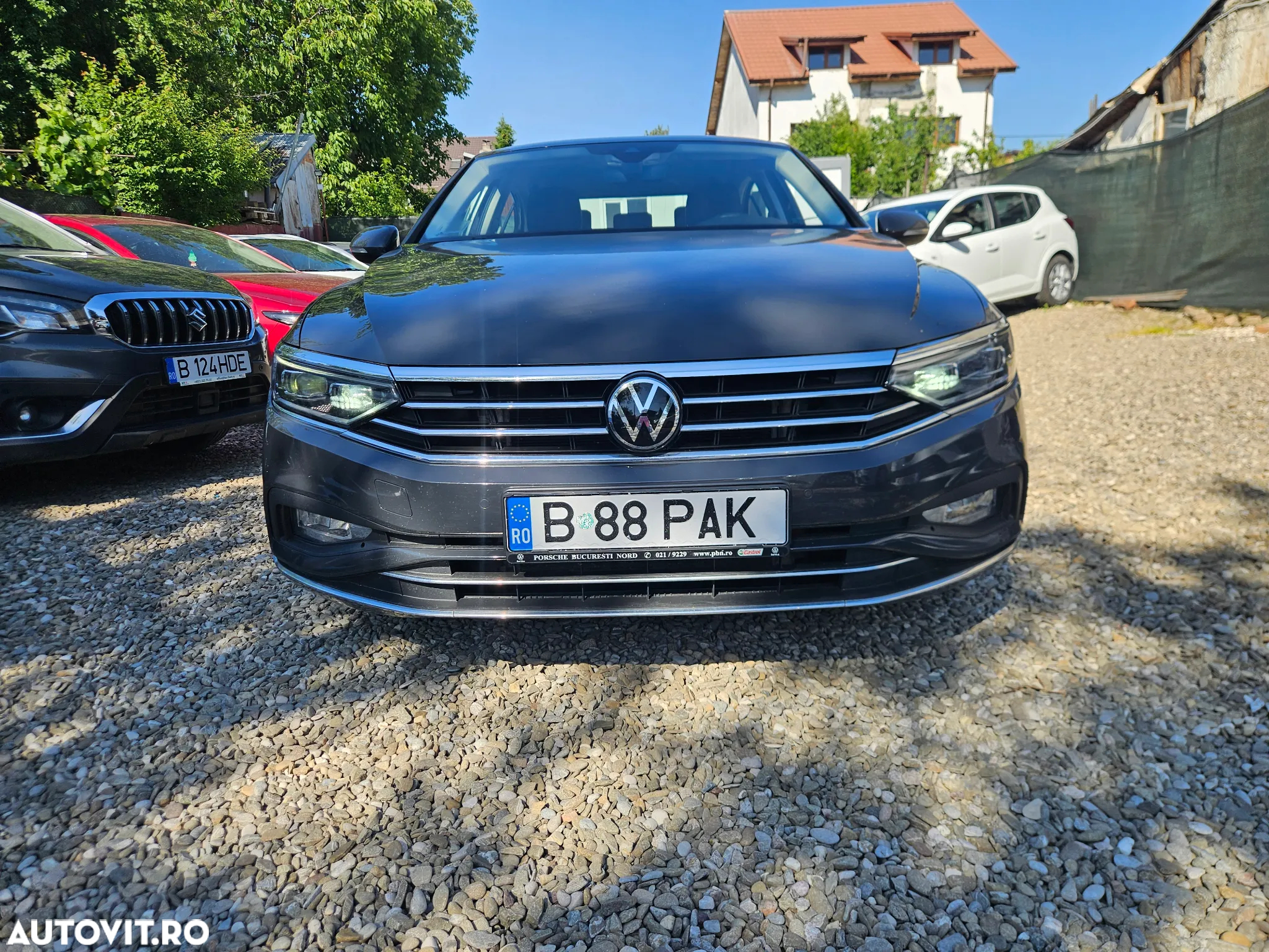 Volkswagen Passat 2.0 TDI Highline - 17
