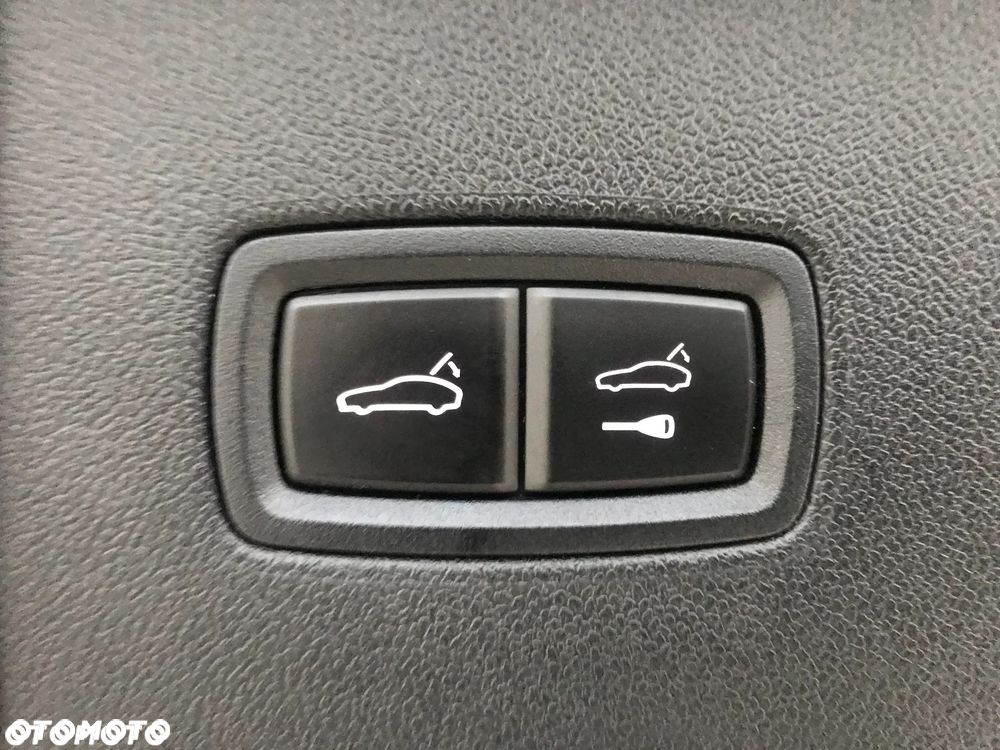 Porsche Cayenne Platinum Edition - 38