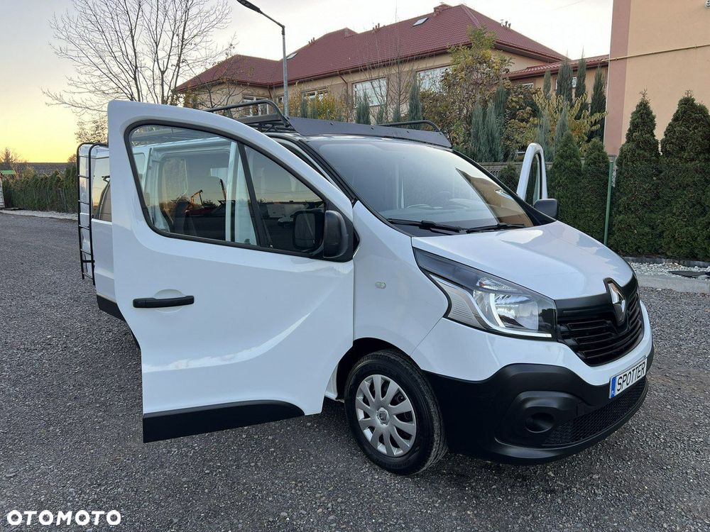 Renault Trafic - 26