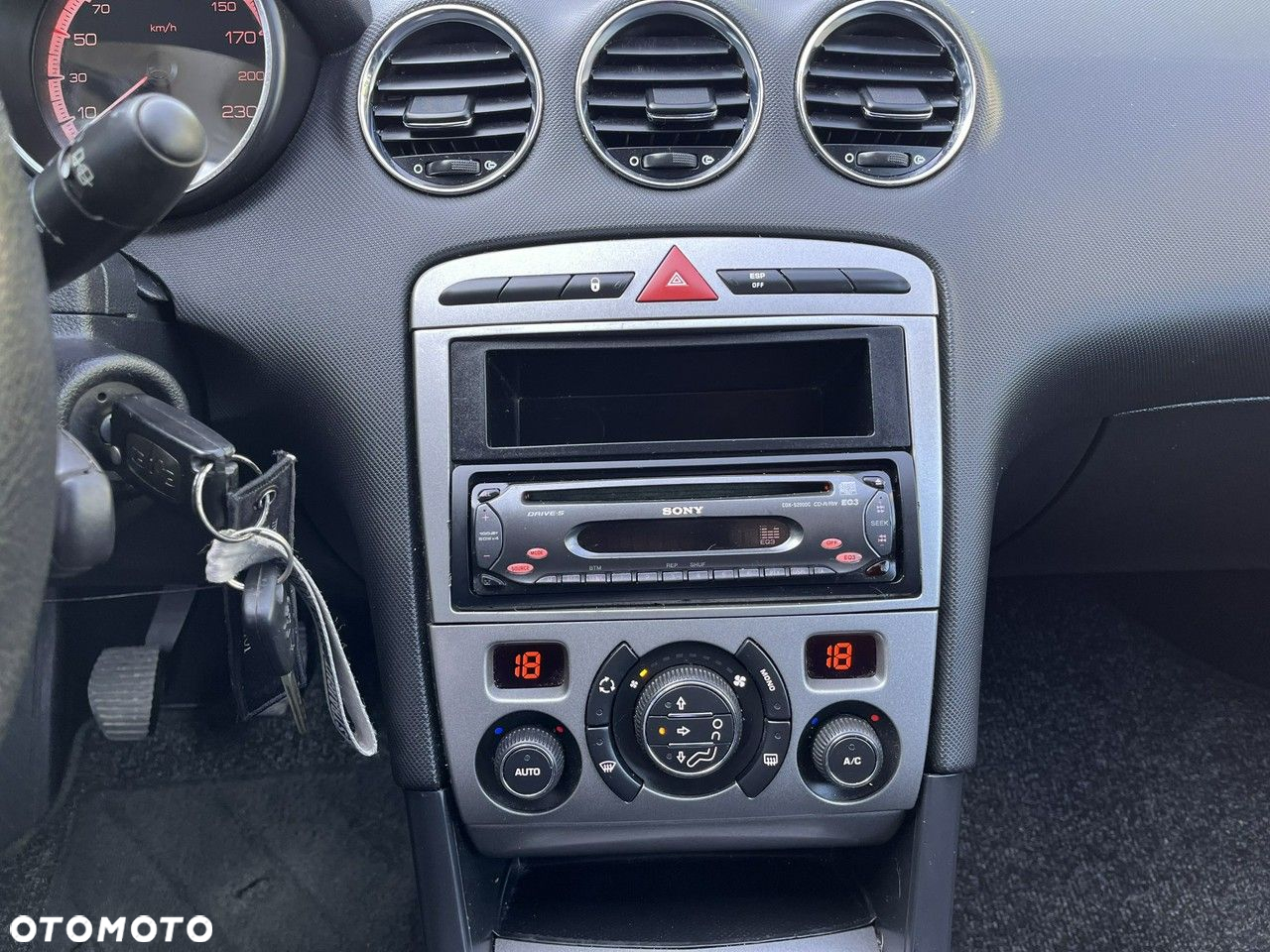 Peugeot 308 1.6 Trendy - 13