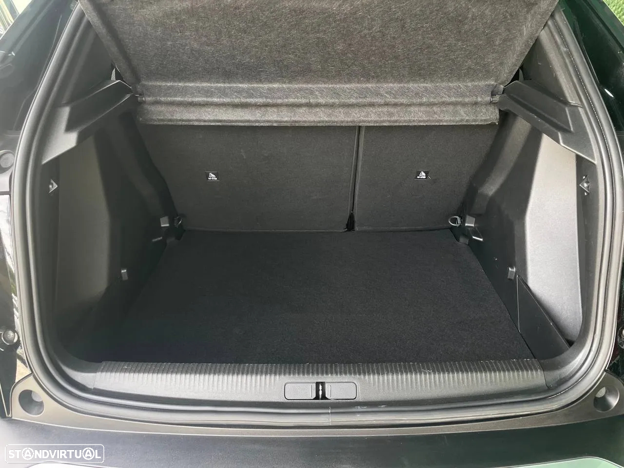 Peugeot e-2008 50 kWh SE Style - 15
