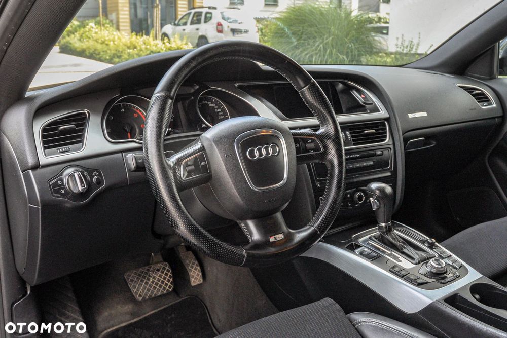 Audi A5 Coupé - 9