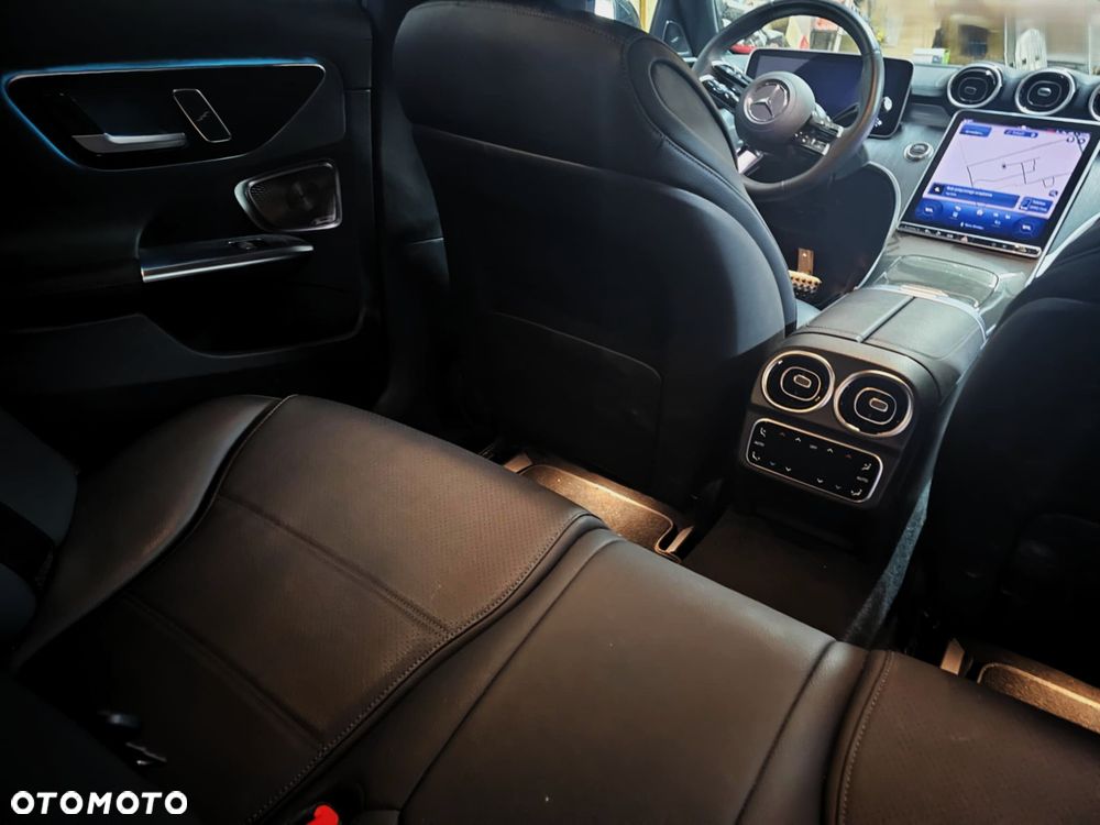 Mercedes-Benz Klasa C 300 e 9G-TRONIC AMG Line Advanced - 5