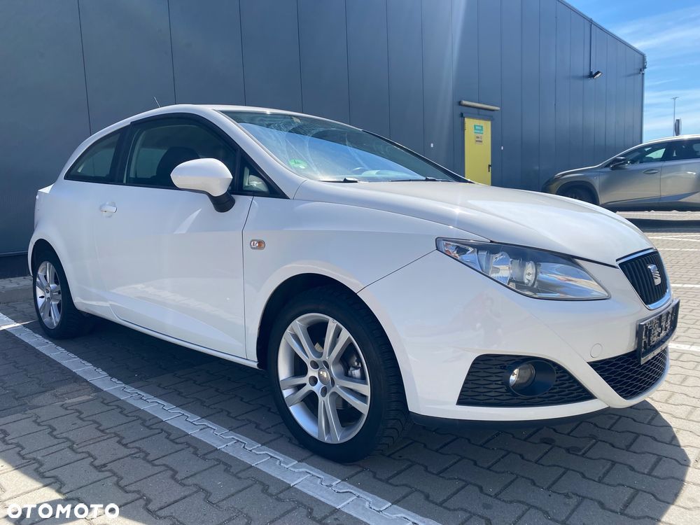 Seat Ibiza SC 1.4 16V Sport - 1