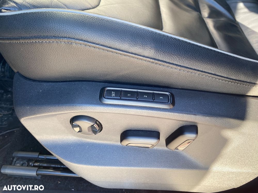 Volkswagen Tiguan 2.0 TDI 4Mot DSG Highline - 11