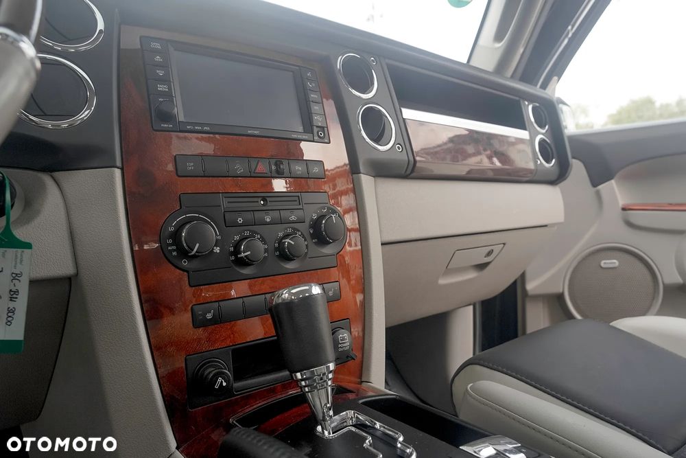 Jeep Commander 3.0 CRD DPF Automatik Overland - 24