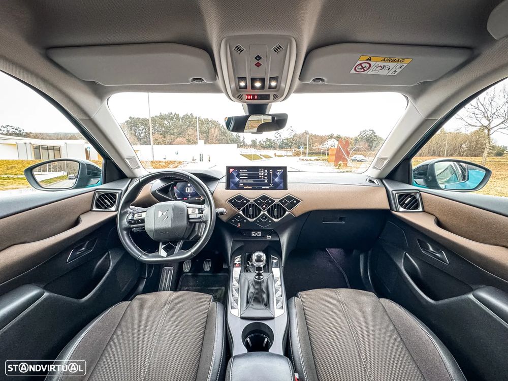 DS DS3 Crossback 1.2 PureTech Roofs of Paris - 12