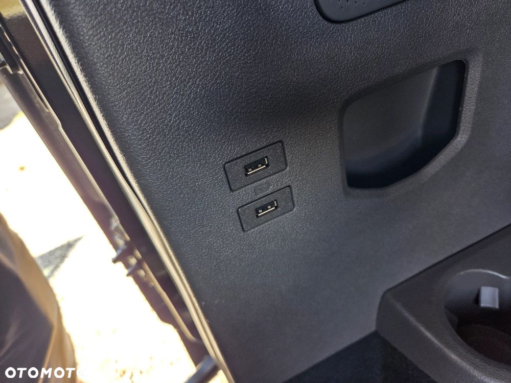 Ford Tourneo Custom 2.0 TDCi L2 Titanium - 22