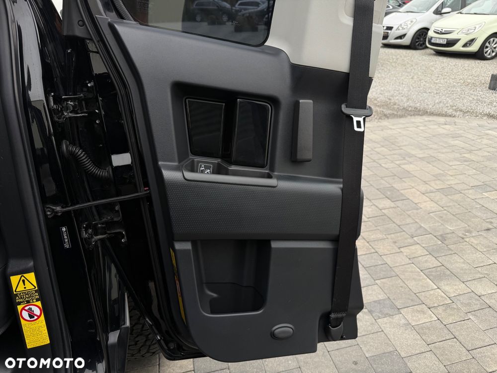 Toyota FJ 2011