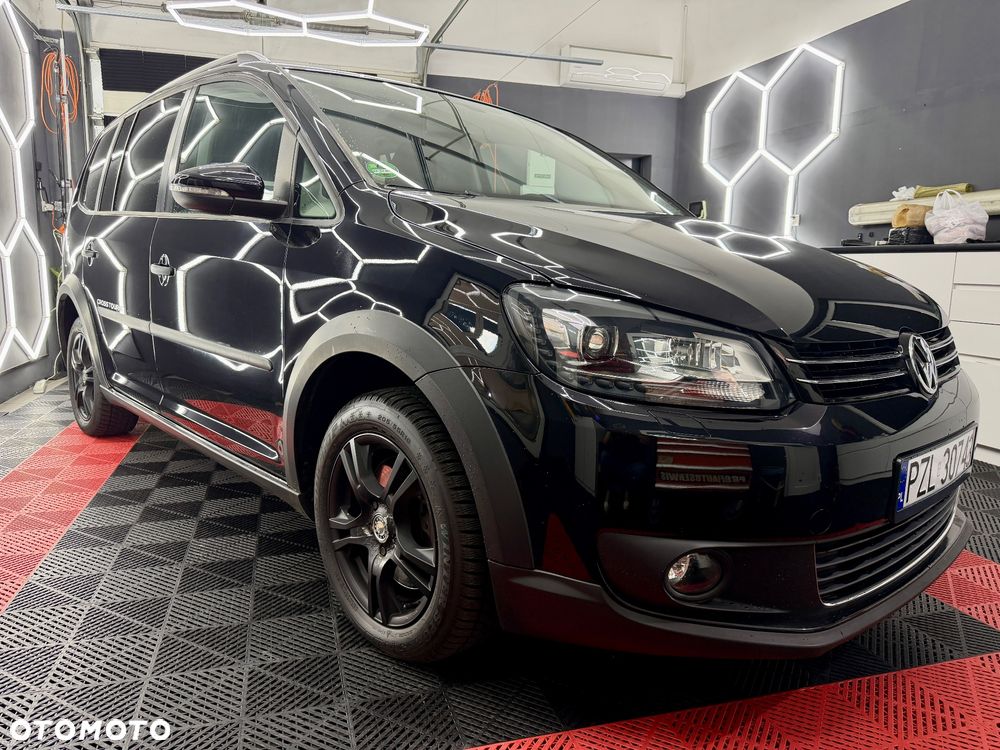 Volkswagen Touran 2.0 TDI DPF Cross - 6