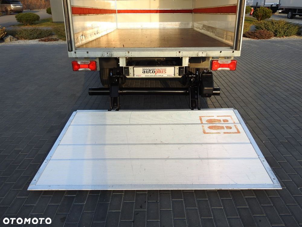 Iveco DAILY 35S16 KONTENER WINDA 8 PALET TEMPOMAT KLIMATYZACJA BLIŹNIACZE KOŁA  160KM - 16