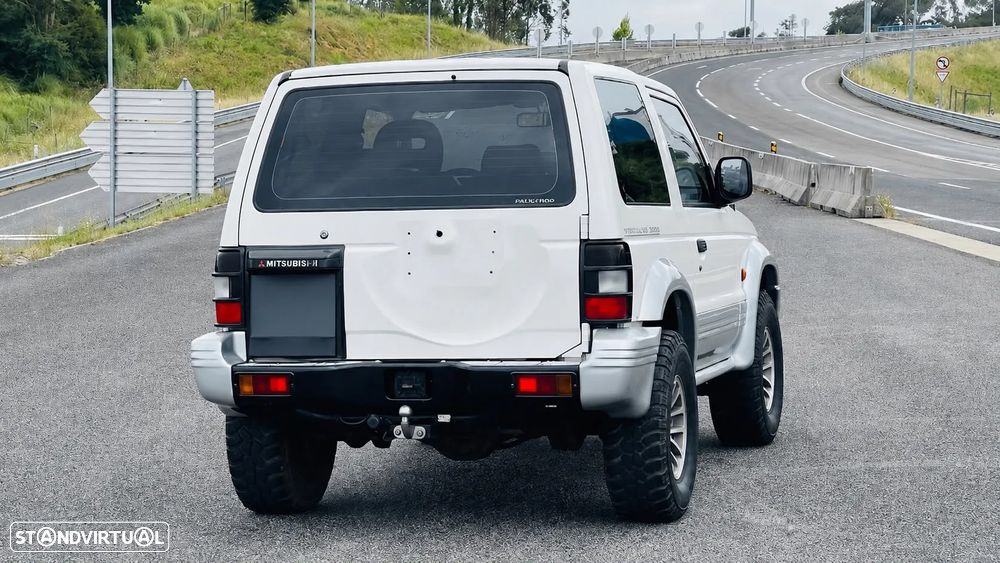 Mitsubishi Pajero 2.5 TDi Intercooler - 8