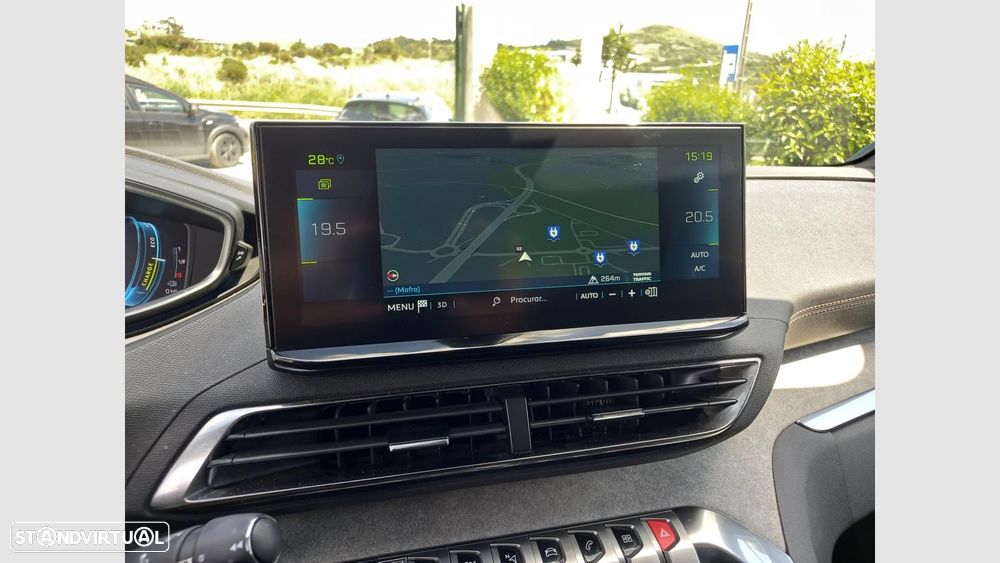 Peugeot 3008 - 18