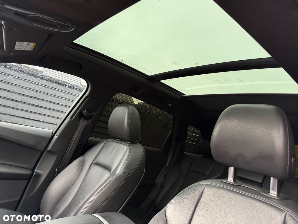 Audi Q7 - 11