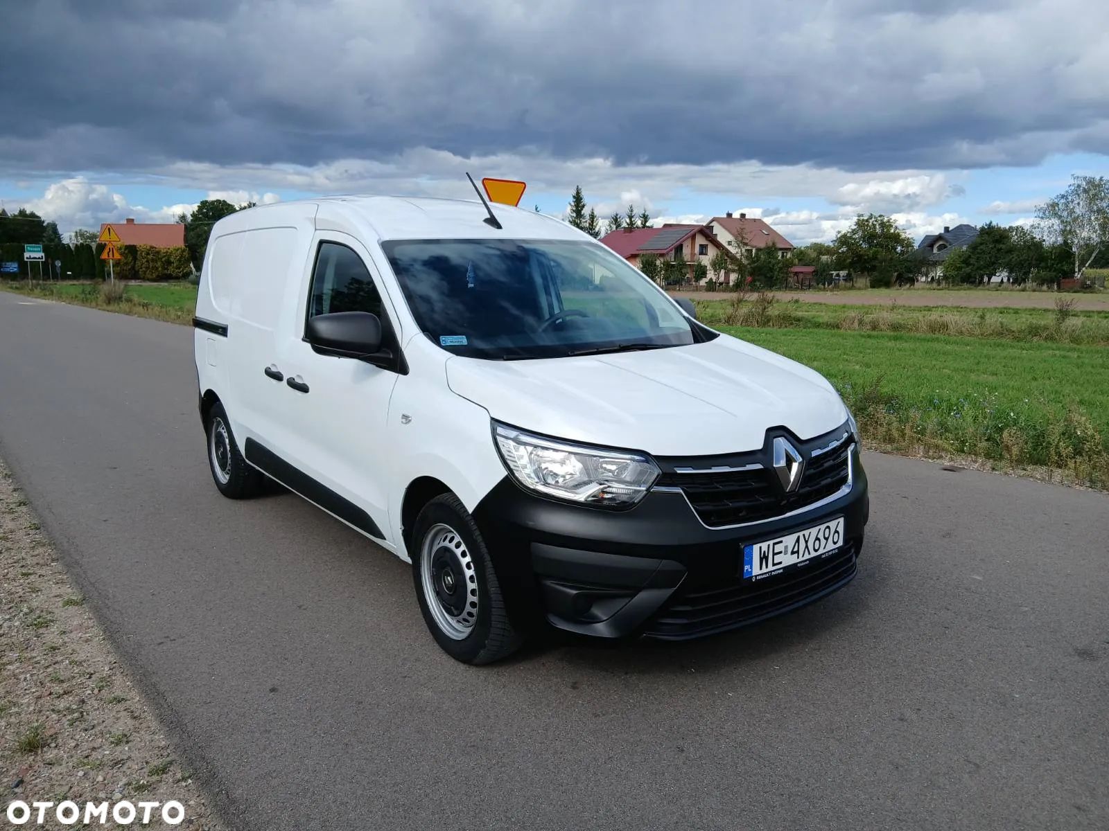 Renault EXPRESS - 1