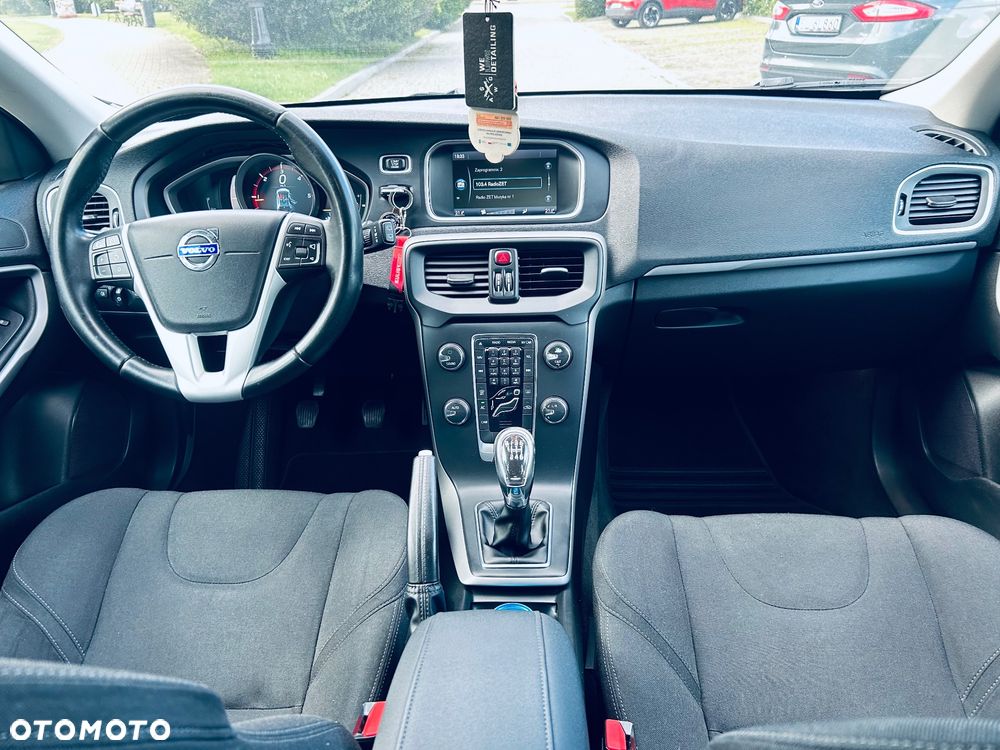 Volvo V40 D2 Kinetic - 15