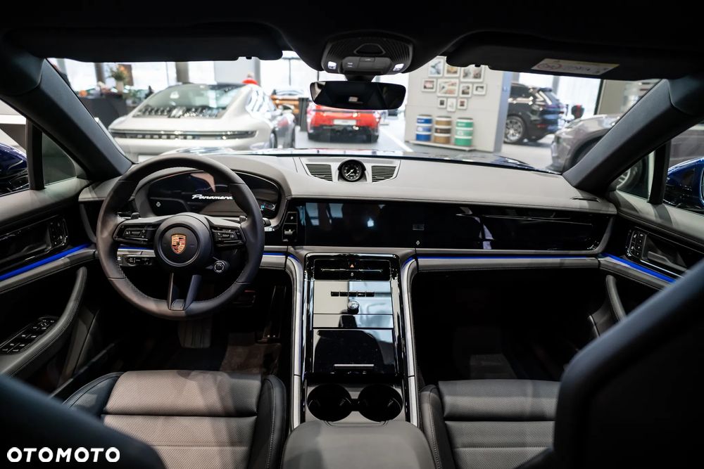 Porsche Panamera 4 - 14