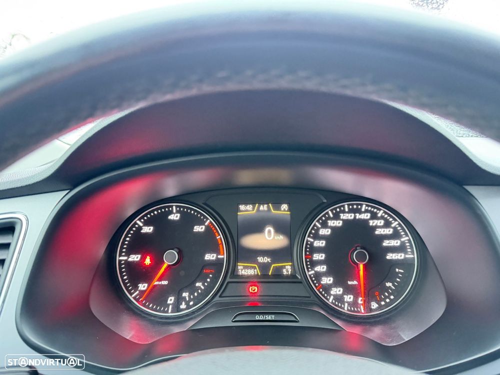 SEAT Leon ST 1.6 TDI Style S/S - 24