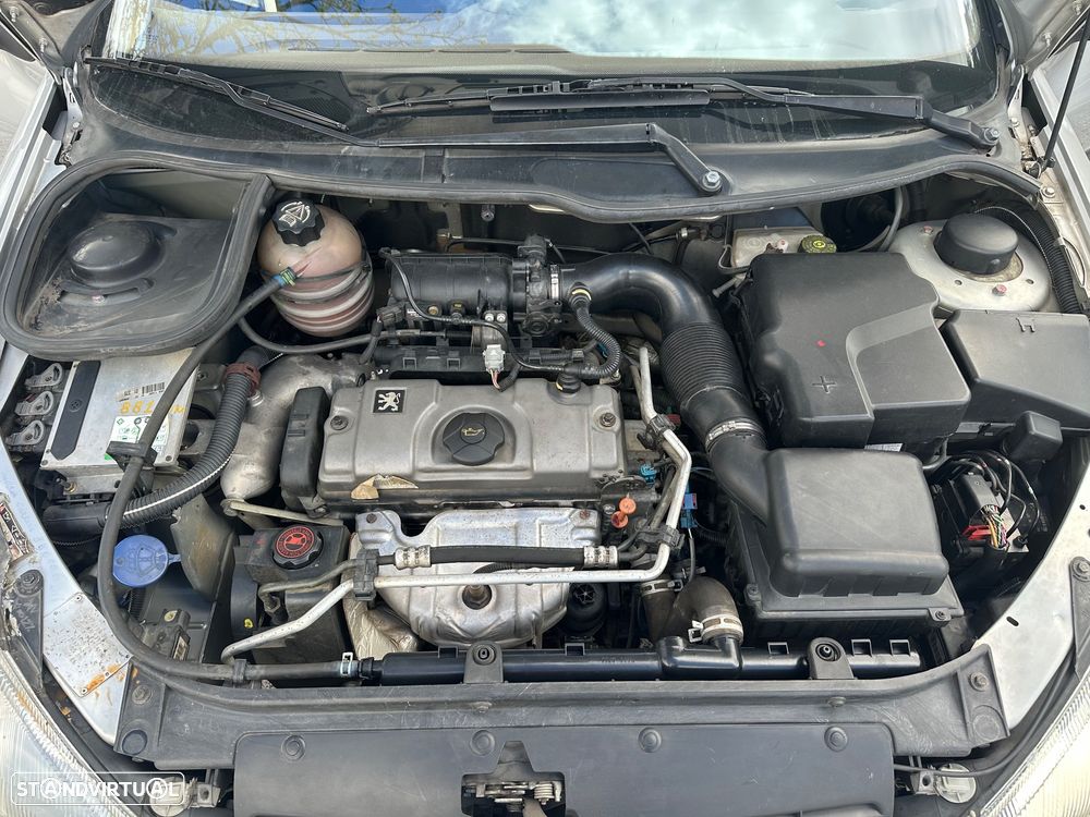 Peugeot 206 1.1 XT - 12