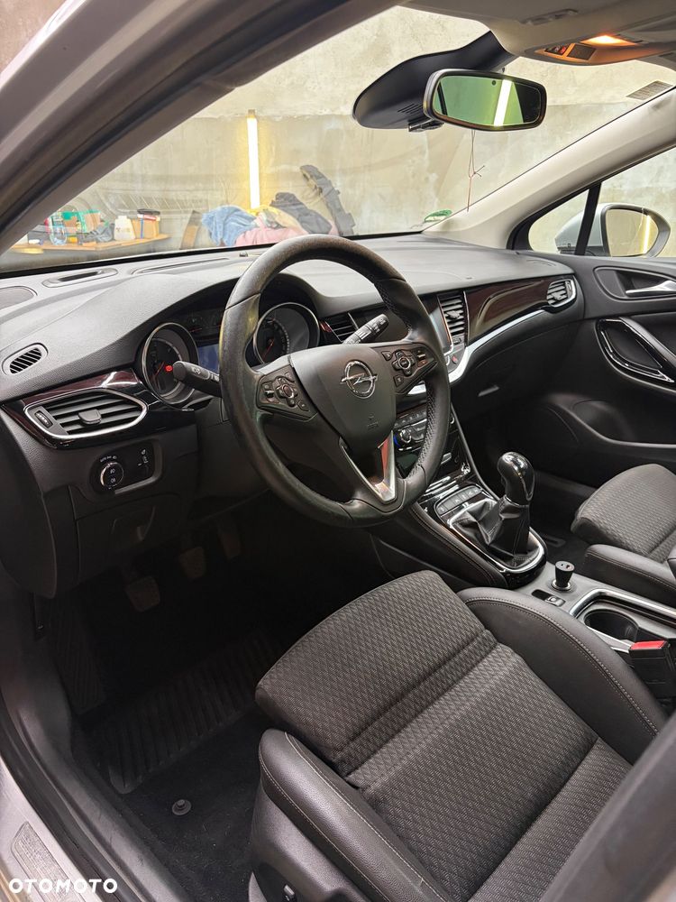 Opel Astra 1.6 CDTI Elite S&S - 8