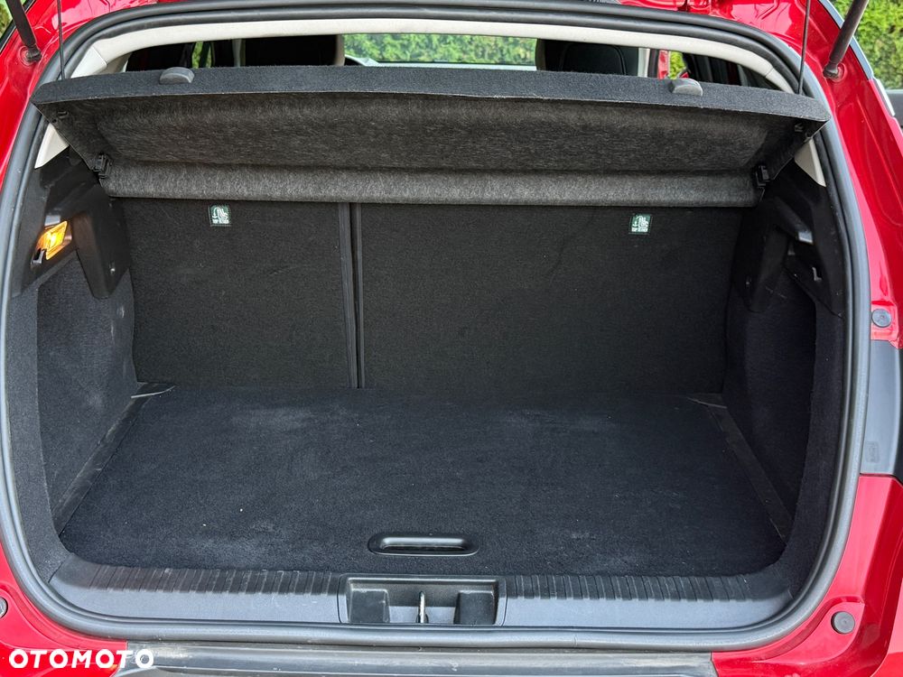 Renault Captur TCe 100 EXPERIENCE - 13