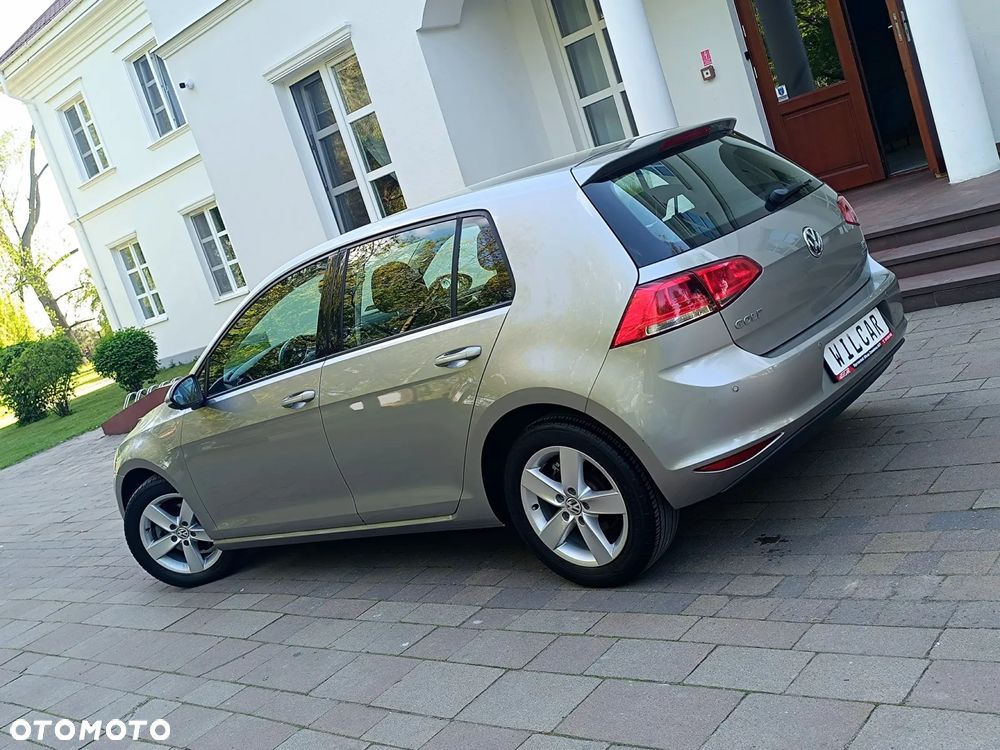 Volkswagen Golf 1.2 TSI BMT Trendline Perfectline - 12