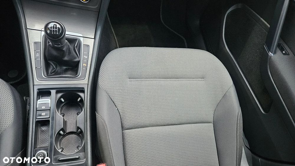 Volkswagen Golf 1.4 TSI BlueMotion Technology Comfortline - 32