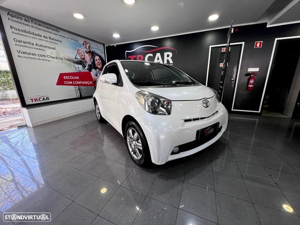 Toyota iQ 1.0 VVT-i 2 EP - 12