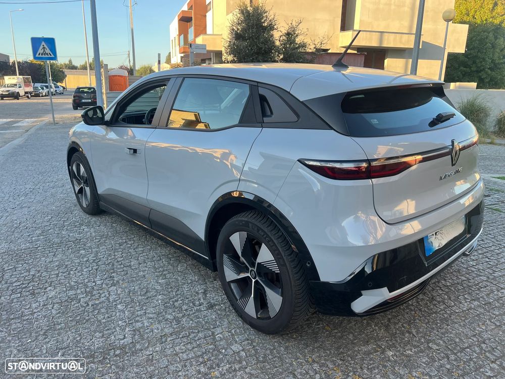 Renault Mégane E-Tech EV60 220hp optimum charge Equilibre - 16