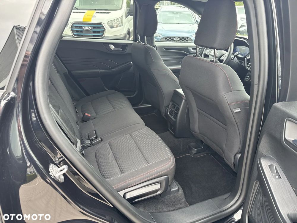 Ford Kuga 1.5 EcoBoost FWD ST-Line - 17