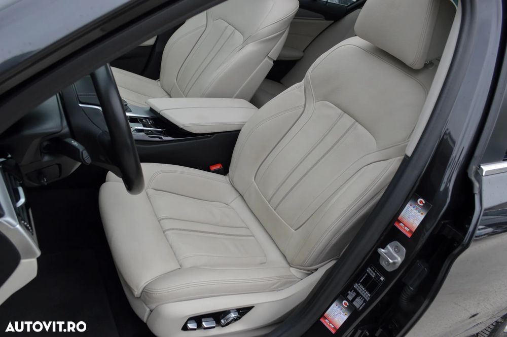 BMW Seria 5 520d Aut. Luxury Line - 27