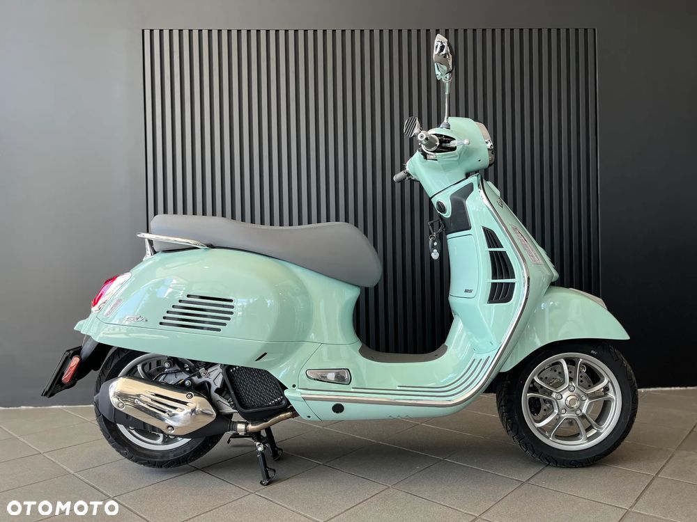 Vespa GTS - 2