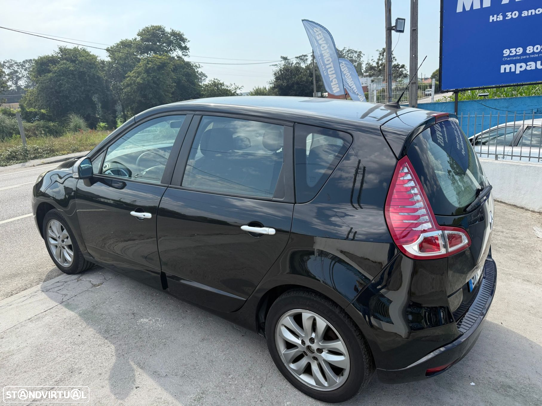 Renault Scénic 1.5 dCi Dynamique S - 6