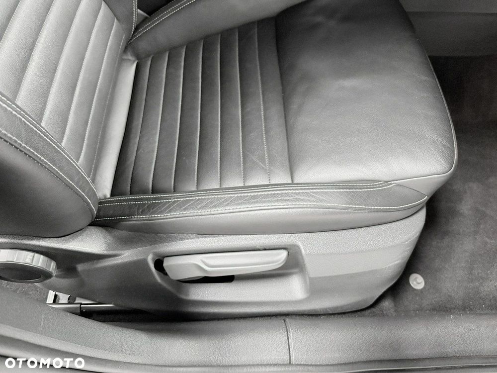 Skoda Octavia 2.0 TDI RS - 21