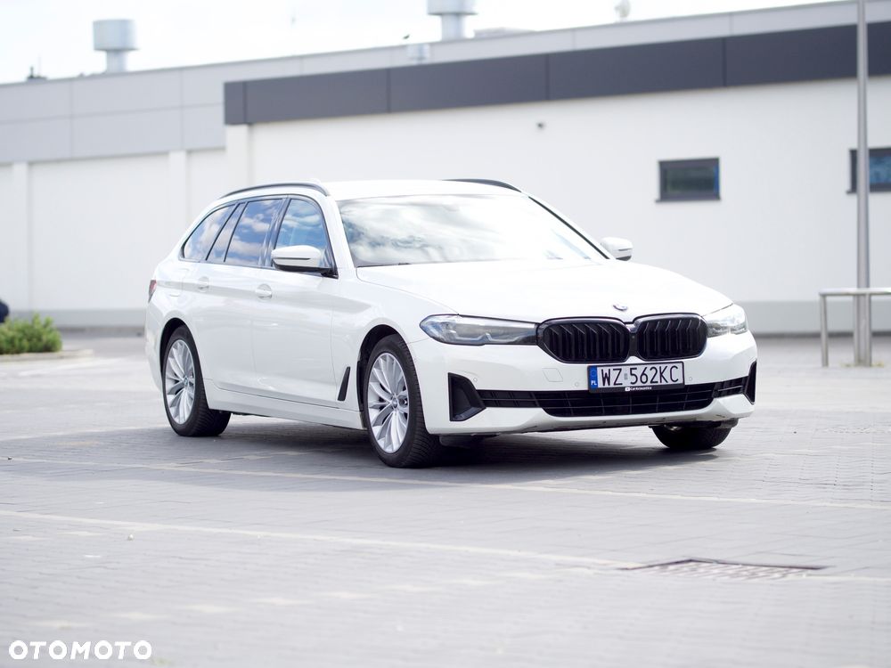 BMW 530E 2021 photo 3