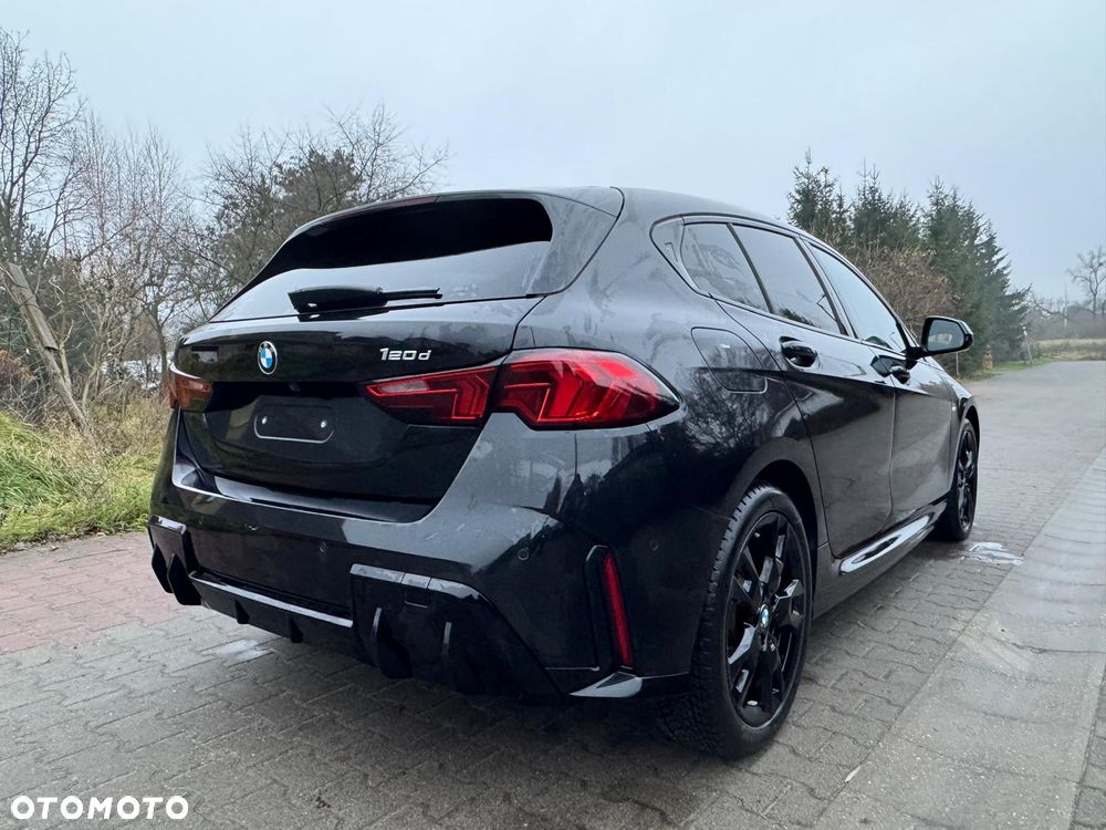 BMW Seria 1 118d M Sport Shadow - 13