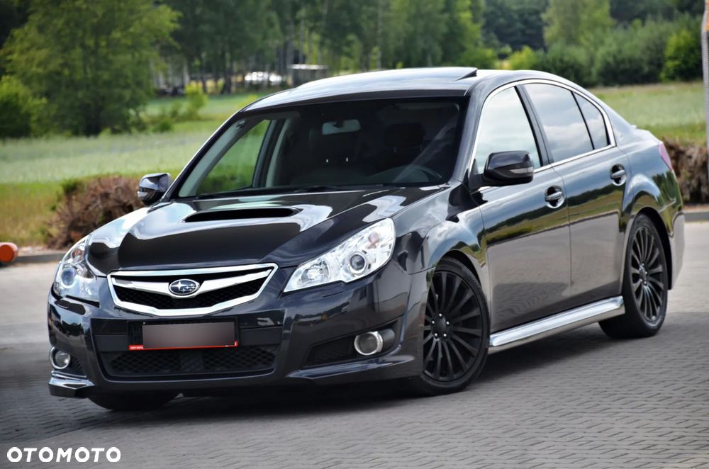 Subaru Legacy 2.5i GT - 4
