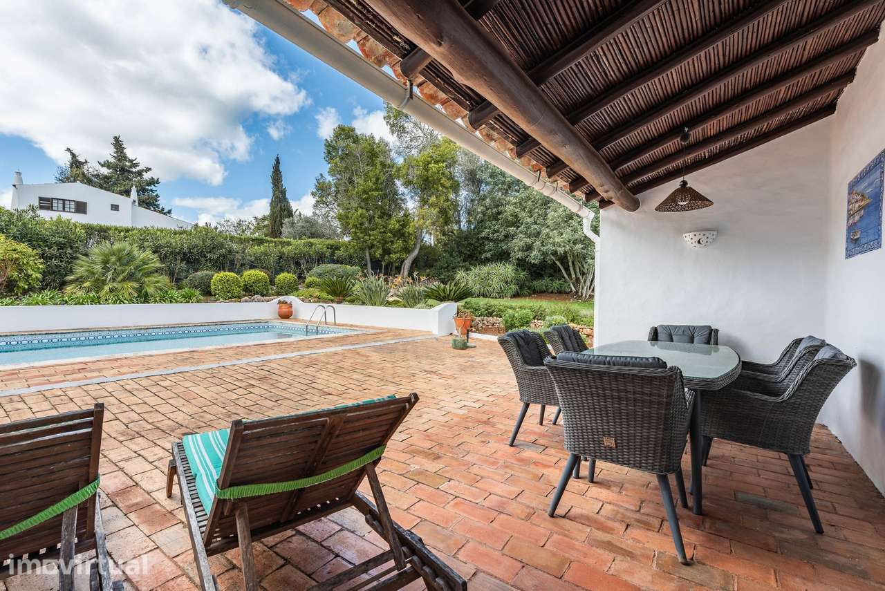 Moradia T2 com Piscina Privada e Vista para a Montanha- Serra e Mar - Grande imagem: 4/31