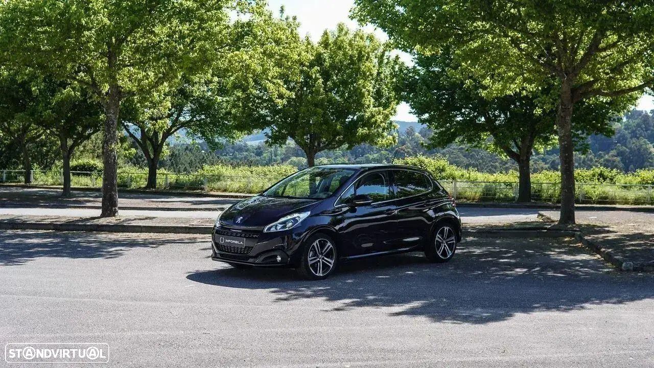 Peugeot 208 1.2 PureTech GT Line - 24
