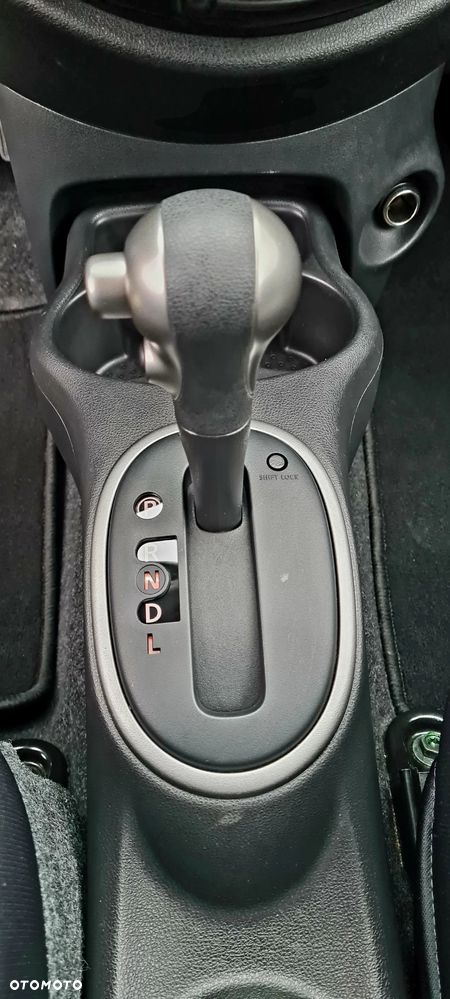 Nissan Micra - 22